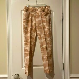 IBKUL Camo Print Ankle Pant Light Tummy Control Activewear Fabric Size 8 EUC